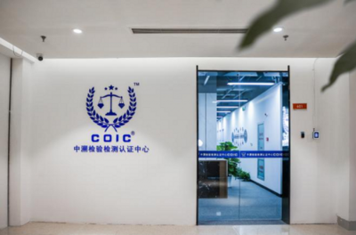 二奢電商頻頻入局,線(xiàn)下店再度成為市場(chǎng)焦點(diǎn)